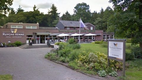 kopje koffie drinken