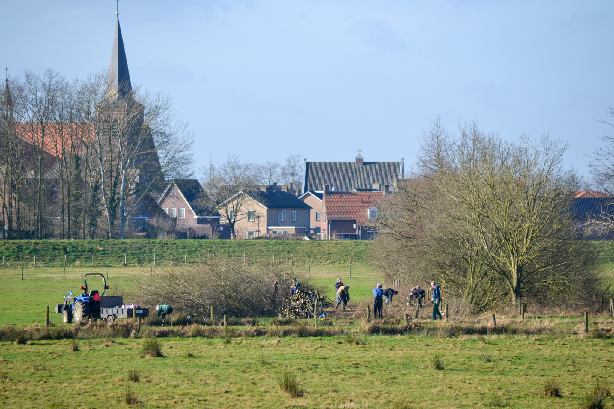 Landschapswerkgroep in Heukeloms Beekdal