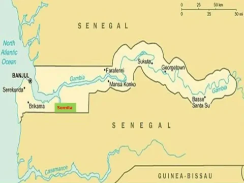 Kaart van Gambia en Senegal met steden; Somita is gemarkeerd in rood.