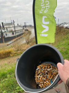 peuken bij de Veerdam