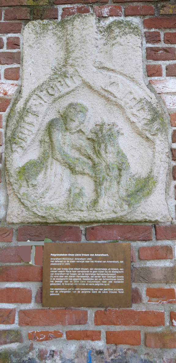Steen met info over Zocherplantsoen