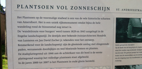 Infobord Zocherplantsoen bij St. Andriesstraat