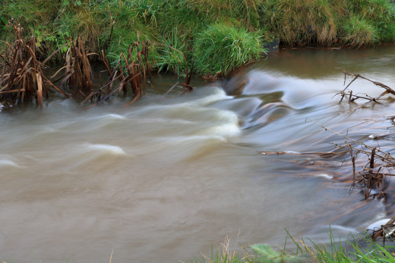 snelstromend water