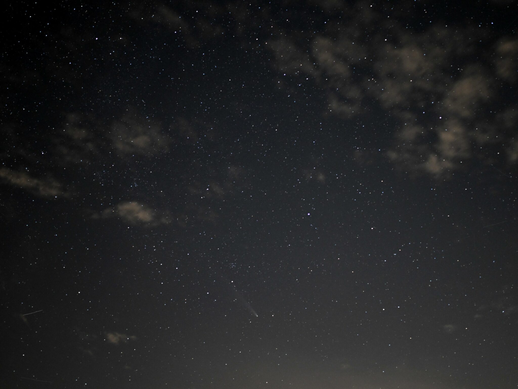 Nacht vd Nacht Engbergen komeet foto: F. Witjes