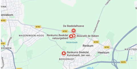 Kaart van Renkums Beekdal met natuurgebied, routes en nabijgelegen cafés en landmarkten.