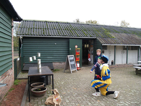 sinterklaashuis 2022 blik gooien 4op3