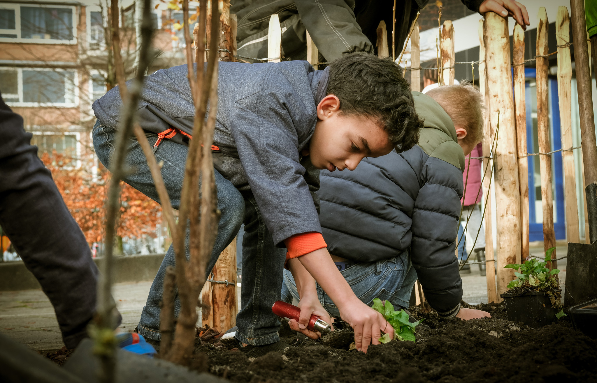 Schenk een kerstcadeau aan kinderen in de opvang