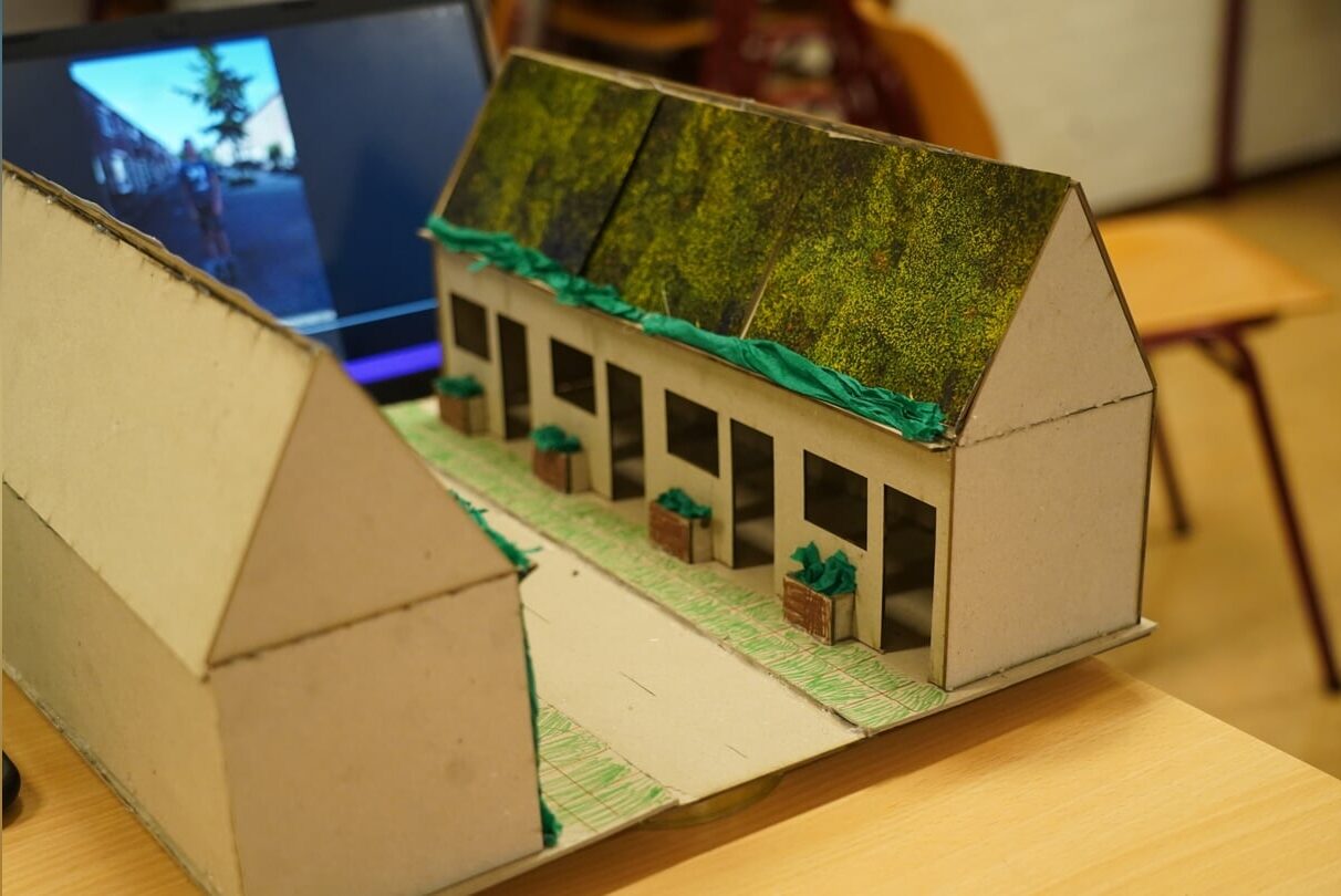 Berechja-leerlingen adviseren gemeente Urk over de herinrichting van het Hofsteeplein en ABC-straten, rondom project Klimaatadaptatie en Vergroening.