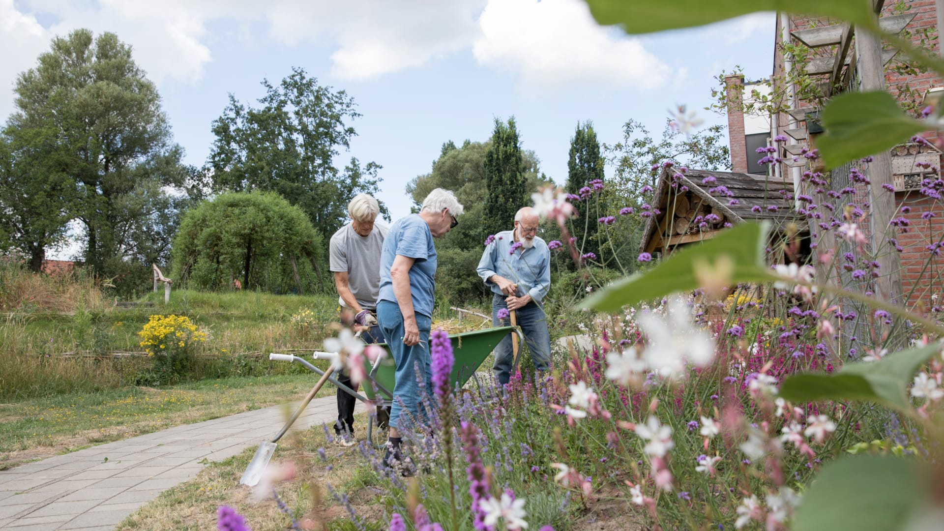 Geef jouw topvrijwilliger op voor de Groene Overijsselse Vrijwilligersprijs!