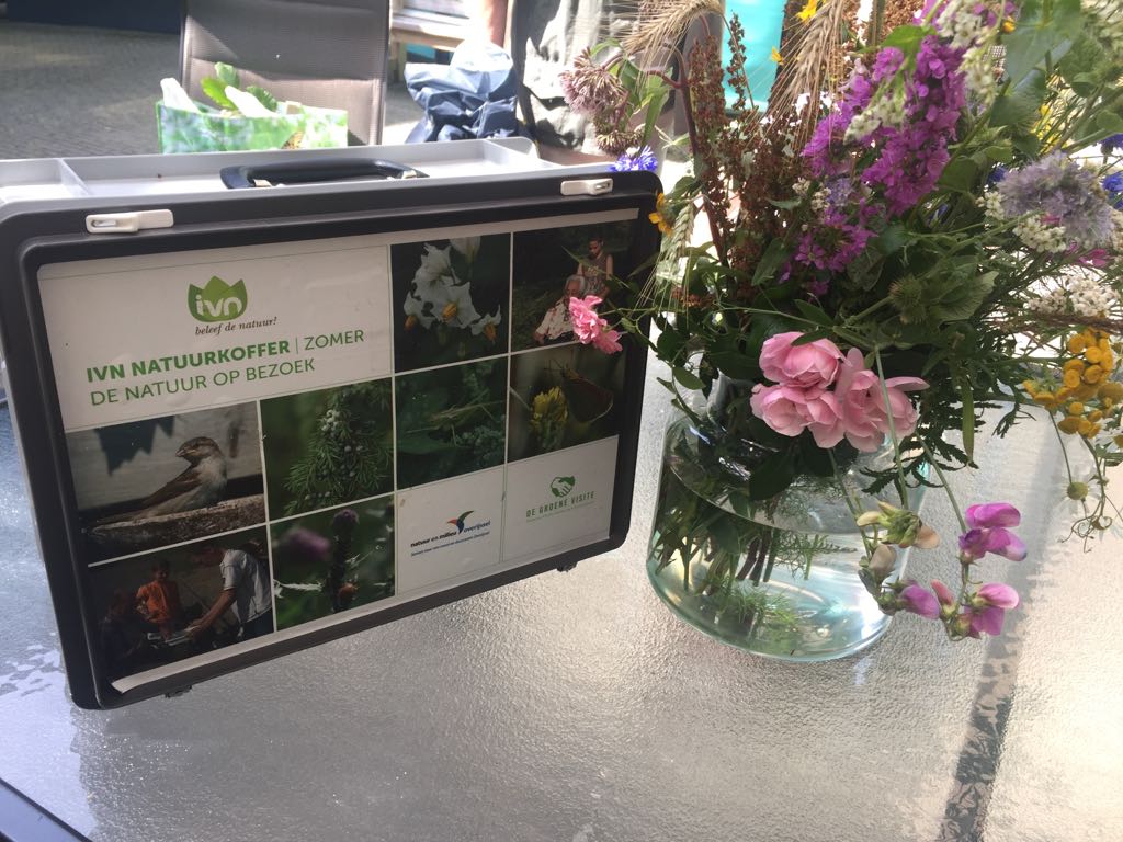 Beleef buiten binnen: Natuurkoffers