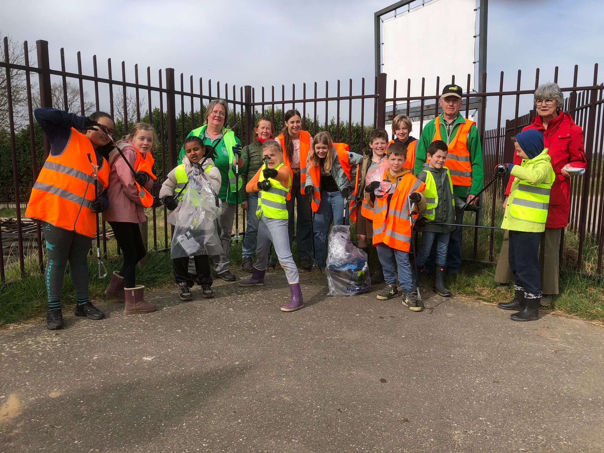 Jeugd IVN opschoondag 2025