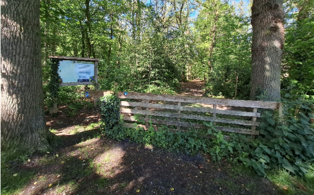 Informatiebord Scharlakenbos Haren